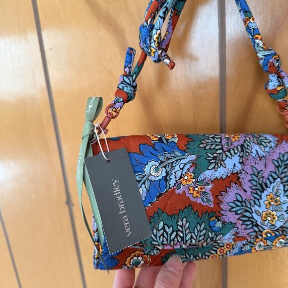 NWT Vera Bradley Wildwood Wallet Crossbody In Premium Cotton Flowers + Feathers - Picture 4 of 11
